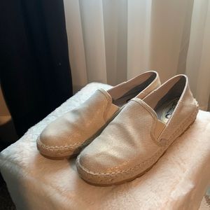 Slip on shoes, flats, tennis shoes